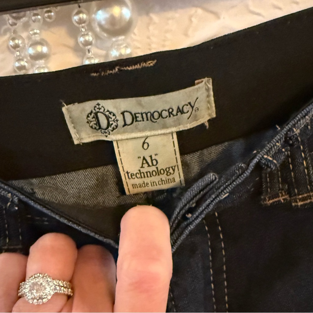 PRICE ⬇️ Democracy Women's Dark Wash Jeans - Black Label